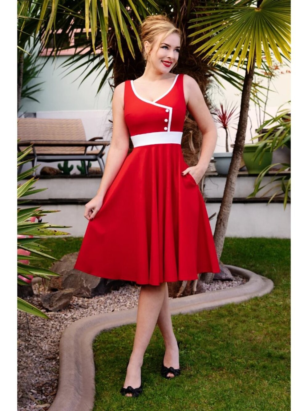 Glamour Bunny Retro Red Rock-A-Billy Pin-Up Willow Swing Dress, Size XL